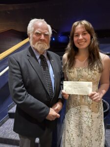 Claire Ransom receives 2026 KIHS Scholarship